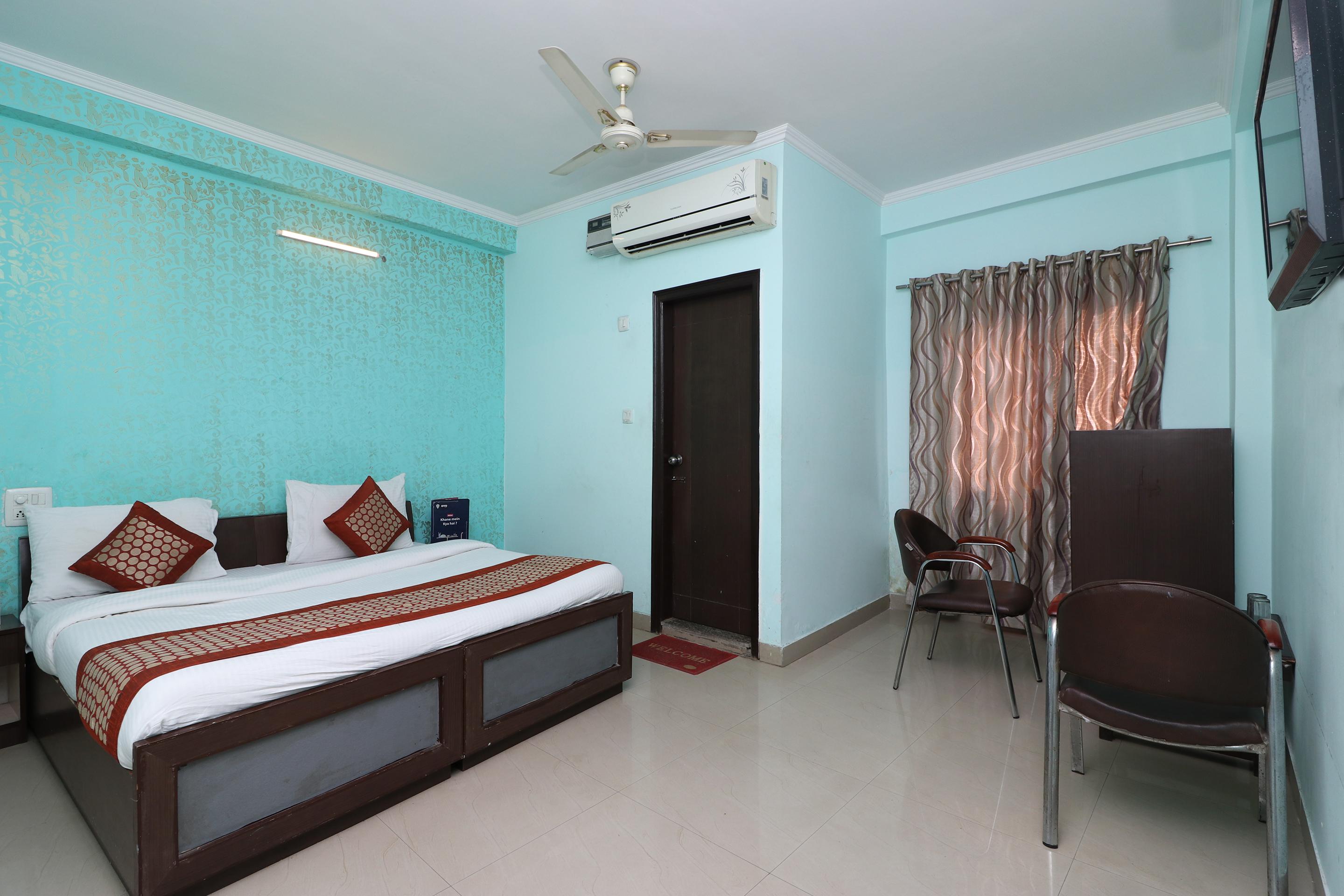 Aero Look Hotel New Delhi Exterior photo