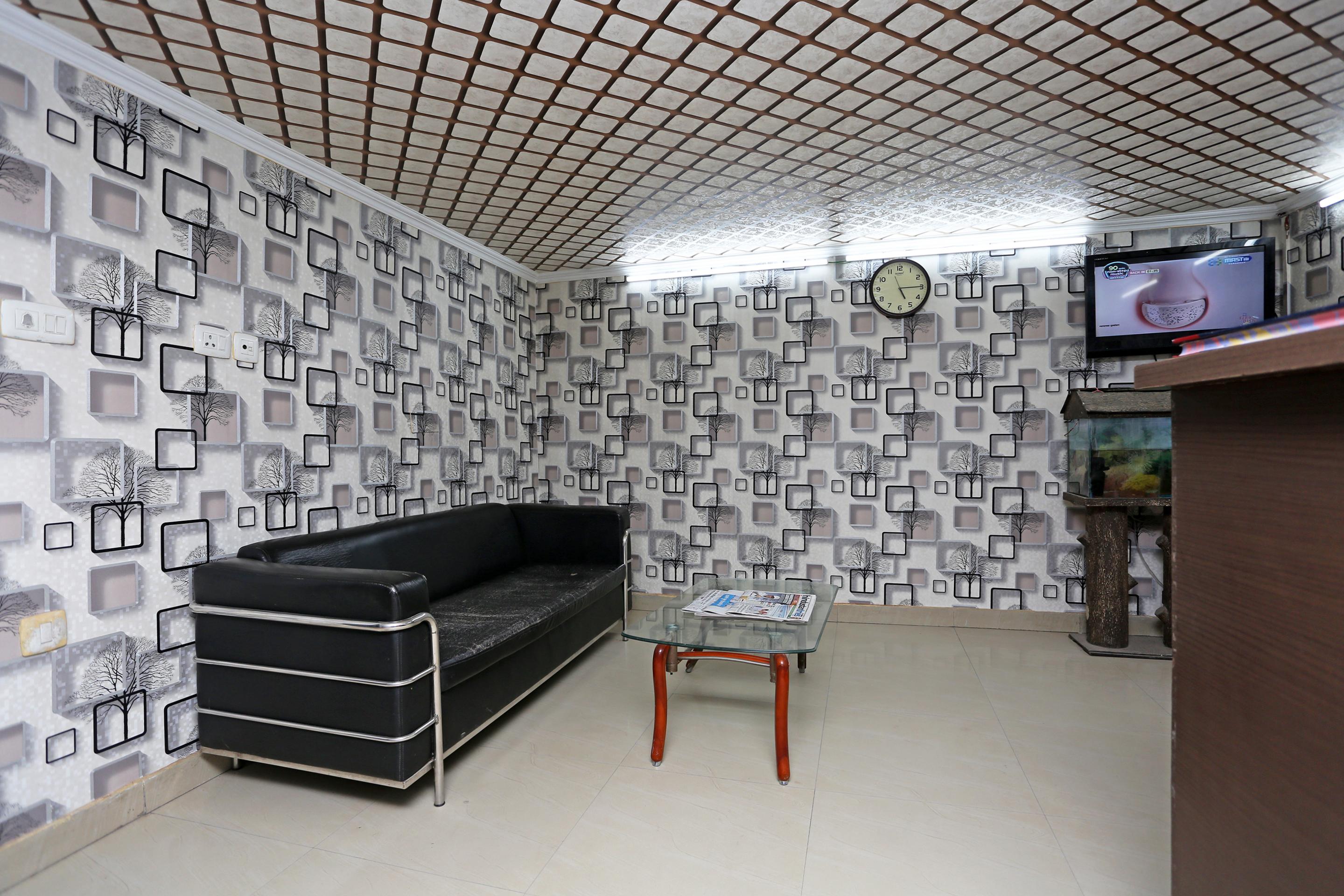 Aero Look Hotel New Delhi Exterior photo